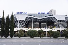 Аэропорт Сочи перевели на ограниченный режим работы